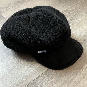 Steve Madden hat